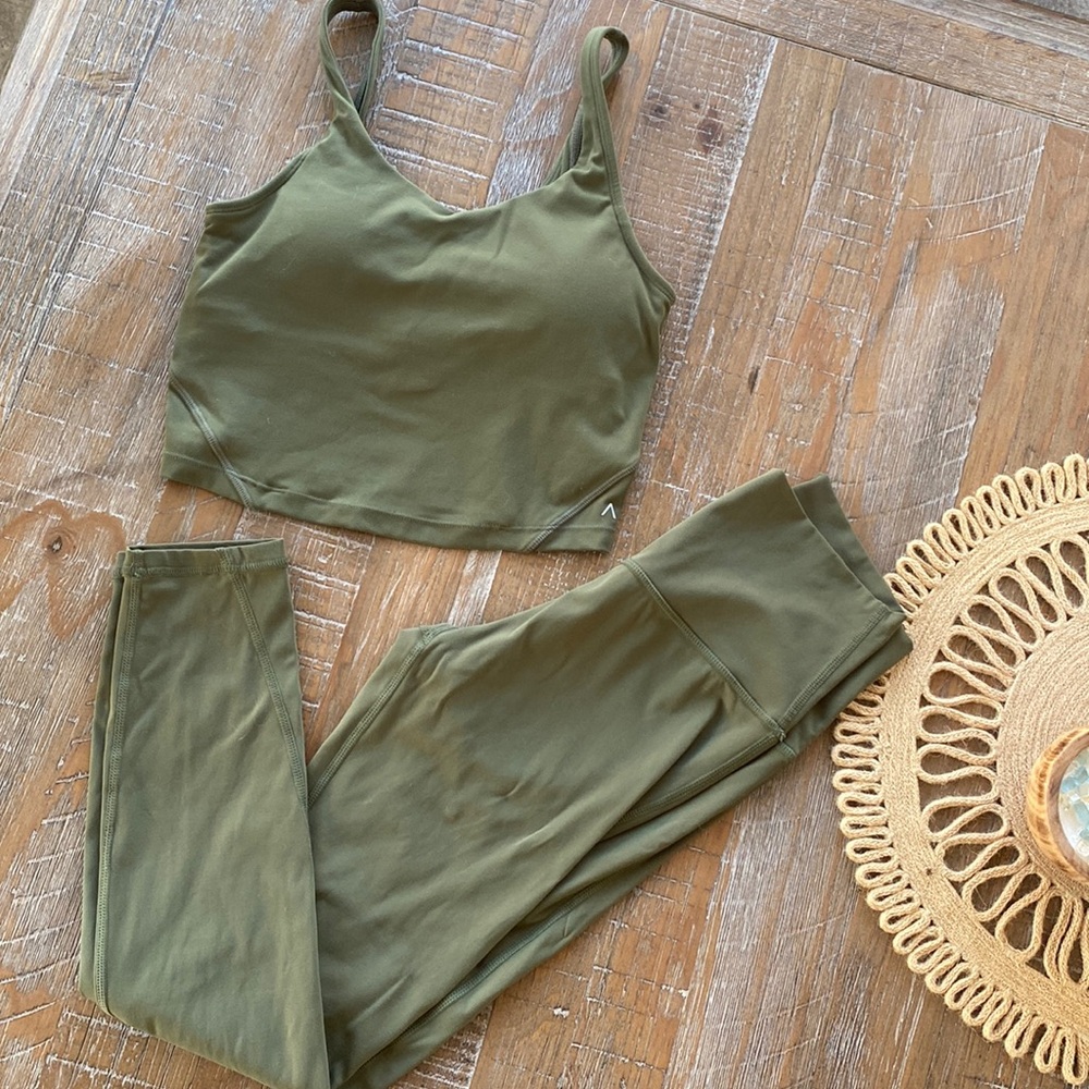 Olive Green High-Waist Leggings & Crop Tank Set